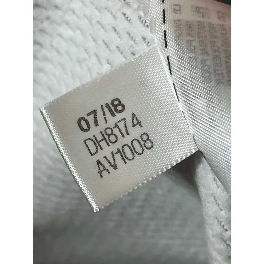 Adidas Womens Full Zip hoodie Light Gray Size Medium Hood DH8174 Climawarm